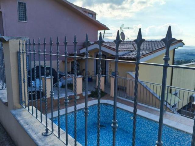 Case e ville in vendita di 160 m² in Vicolo Tommaso Campanella, 5