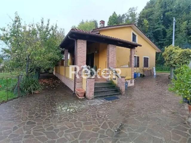 Case e ville in vendita di 160 m² in Località Piano
