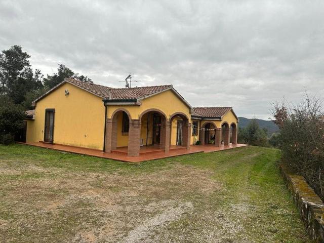 Case e ville in vendita di 160 m² in Strada Provinciale 329 Passo di Bocca di Valle