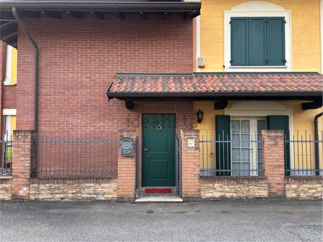 Case e ville in vendita di 161 m² in Via Gaggiolo, 2