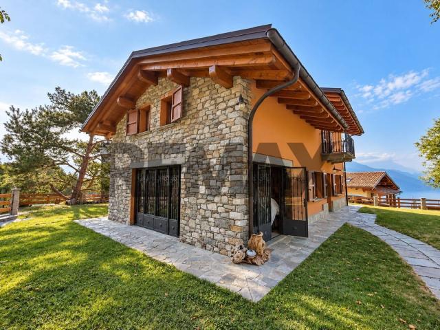Case e ville in vendita di 161 m² in Località Naro