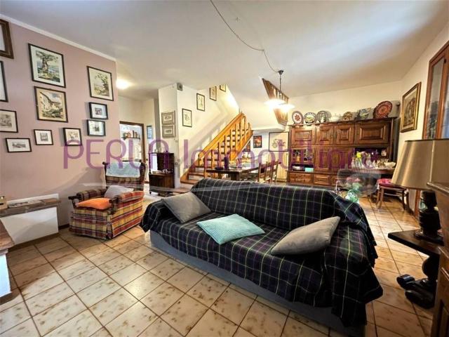 Case e ville in vendita di 162 m²