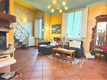 Case e ville in vendita di 162 m² in Via delle Ville Prima, 1575