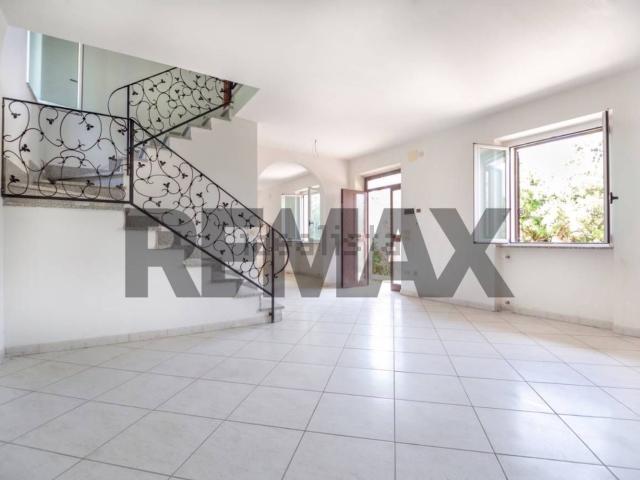 Case e ville in vendita di 163 m²