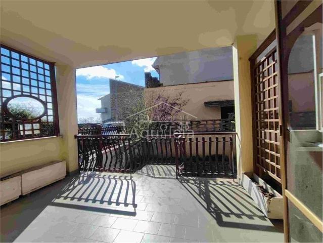 Villetta a schiera in vendita di 163 m² in Via Mantova, 15