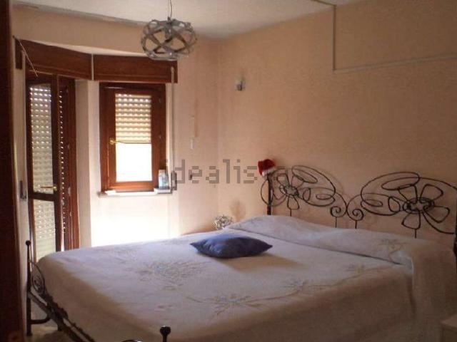 Case e ville in vendita di 164 m² in Via Eugenio Altomare