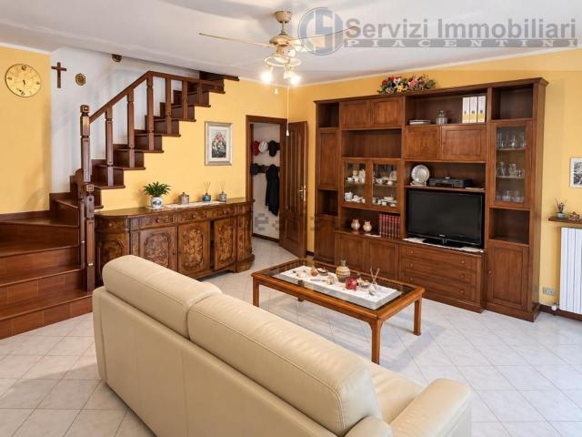 Case e ville in vendita di 165 m²