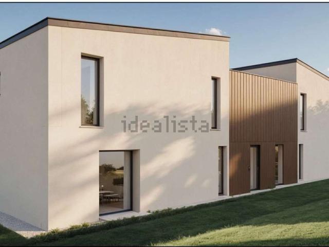 Case e ville in vendita di 165 m²