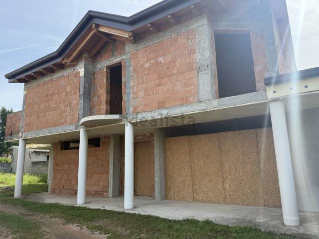Case e ville in vendita di 165 m²