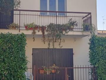 Case e ville in vendita di 165 m²