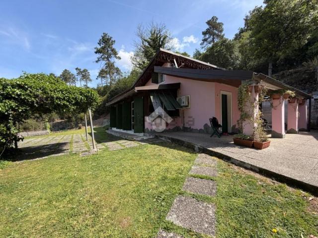 Case e ville in vendita di 165 m²
