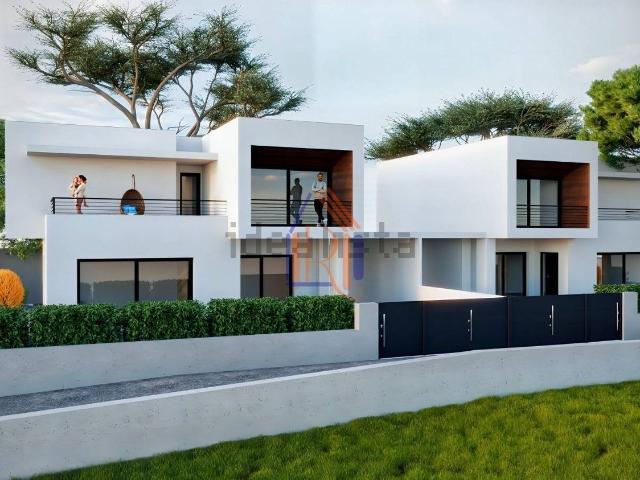 Case e ville in vendita di 165 m² in Traversa VIII Crotone