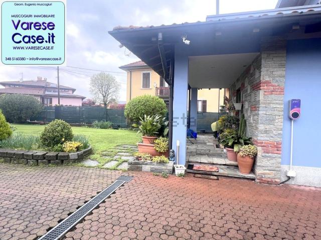 Case e ville in vendita di 165 m² in Via Giuseppe Garibaldi, 2