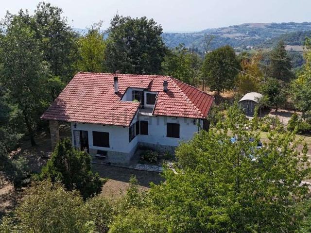 Case e ville in vendita di 165 m² in Via Stazione