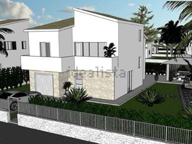 Case e ville in vendita di 165 m² in Contrada carrozzieri