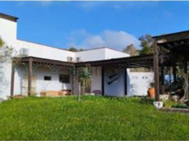 Case e ville in vendita di 165 m² in Strada Provinciale 179
