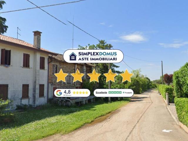 Case e ville in vendita di 16641 m² in Via Campagna