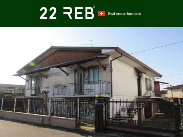 Case e ville in vendita di 166 m² in Via Legnaghese