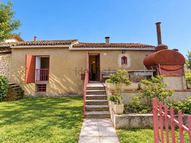 Case e ville in vendita di 167 m² in Strada Comunale Pittarola