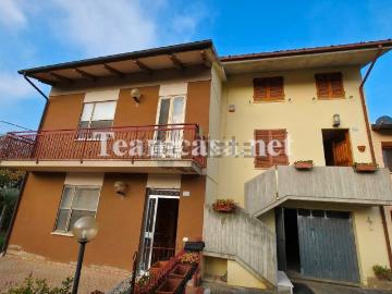 Case e ville in vendita di 168 m²