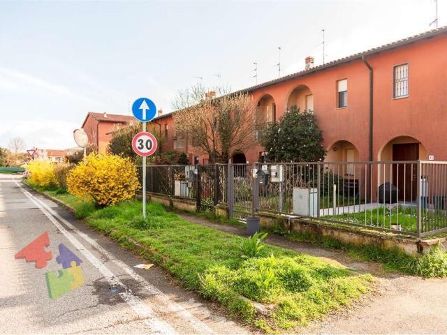 Case e ville in vendita di 168 m² in Via Gianni Rodari