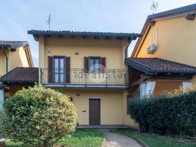 Case e ville in vendita di 168 m² in Via Sant Isidoro, 38