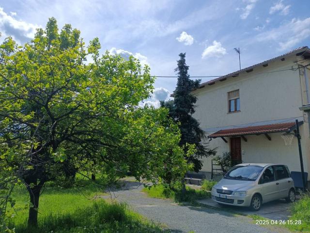 Case e ville in vendita di 168 m² in Via Rivera, 66