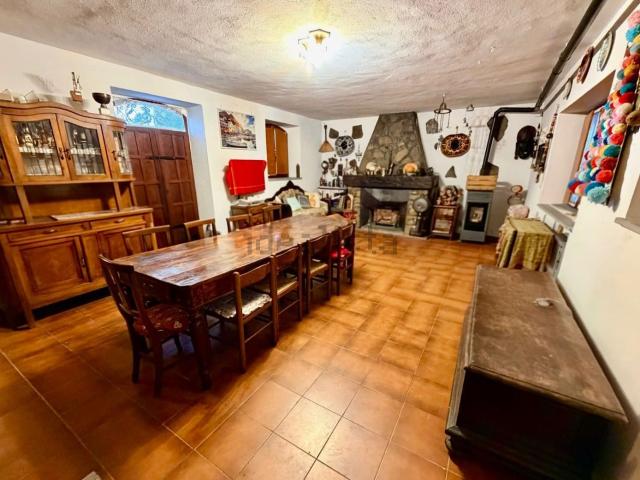 Case e ville in vendita di 168 m² in Località Canova di Statto