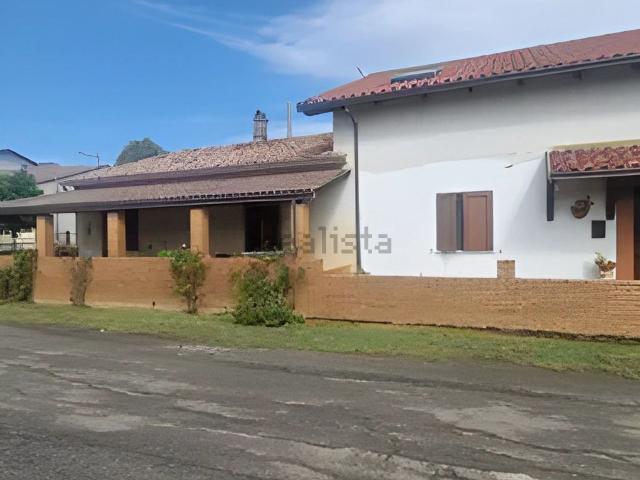 Case e ville in vendita di 1693 m² in Strada Provinciale 119