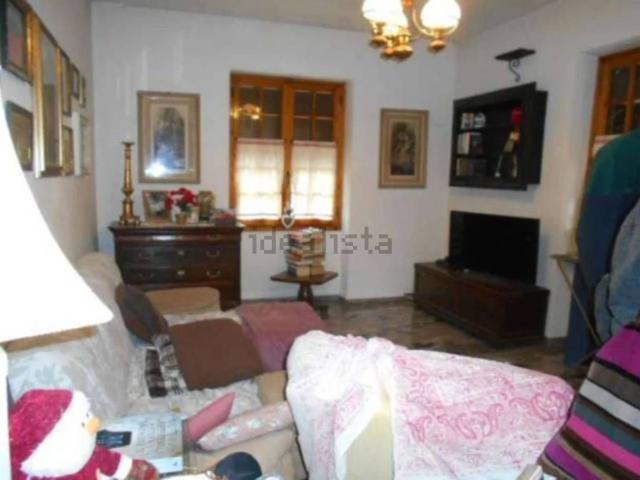 Case e ville in vendita di 169 m² in Via Manzoni