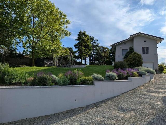Case e ville in vendita di 170 m²