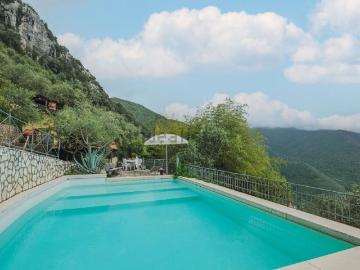 Case e ville in vendita di 170 m²