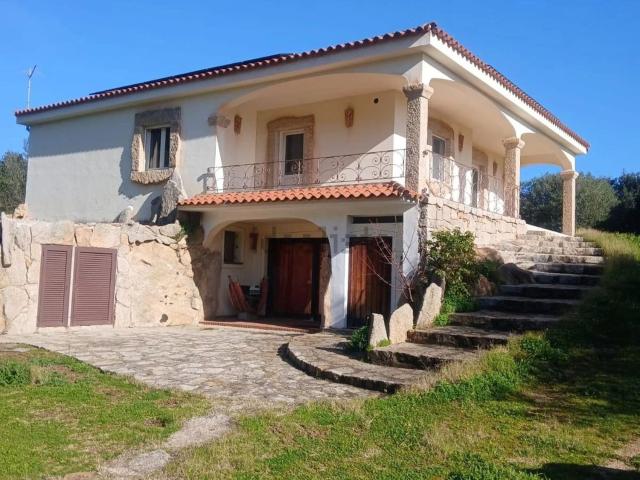 Case e ville in vendita di 170 m²