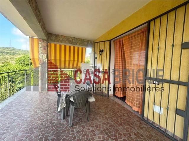 Case e ville in vendita di 170 m² in Via Case Accia