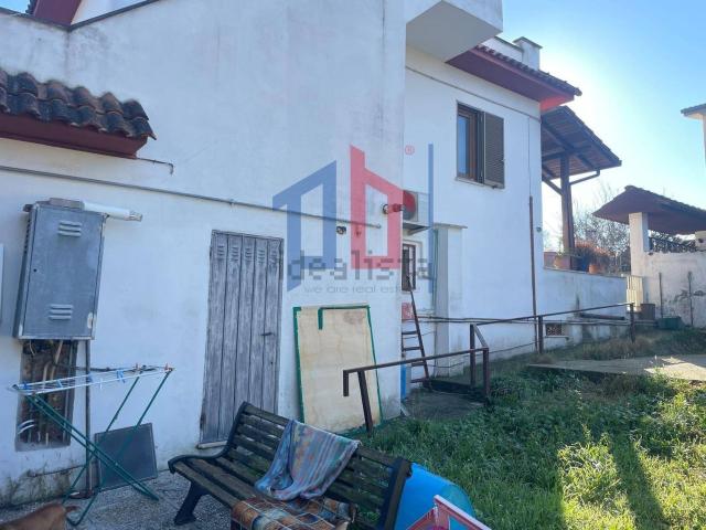 Case e ville in vendita di 170 m² in Via dei Passeri