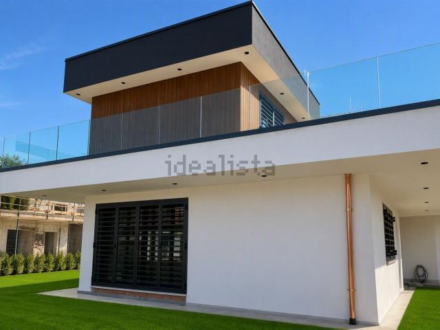 Villetta bifamiliare in vendita di 170 m² in Via della Fonte