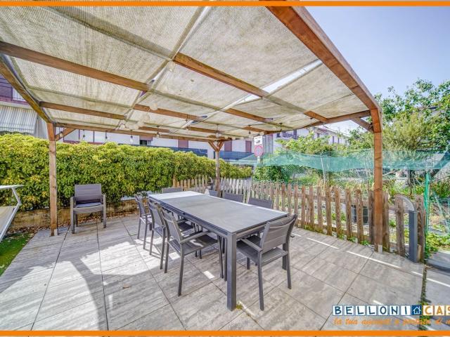 Case e ville in vendita di 170 m² in Via Isola Borromeo