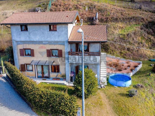 Case e ville in vendita di 170 m² in Via Mazzini, 19