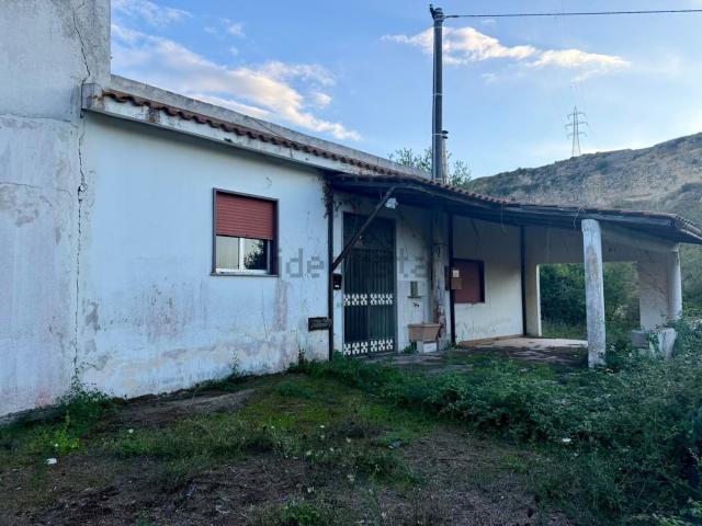 Case e ville in vendita di 170 m² in Via Santa Venera La Gala