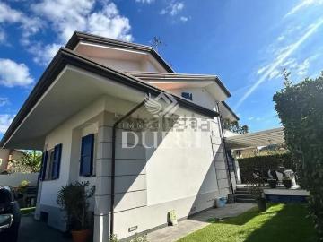 Case e ville in vendita di 170 m² in Via Sarzanese Nord, 5227