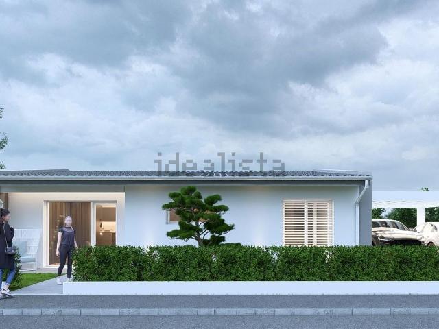 Case e ville in vendita di 170 m² in Via trambacche