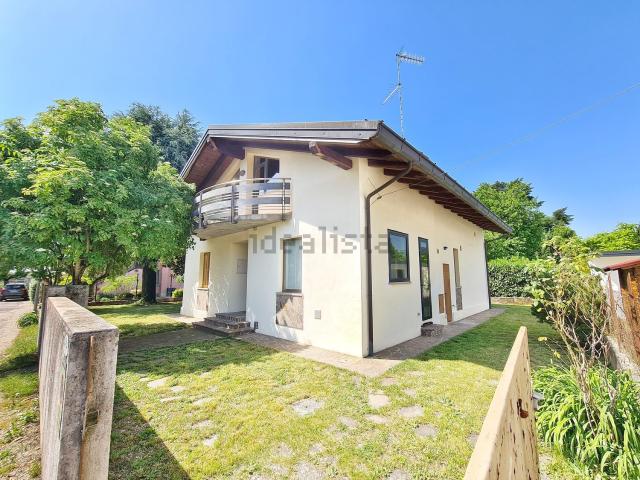 Villetta indipendente in vendita di 170 m² in Via Visco, 9