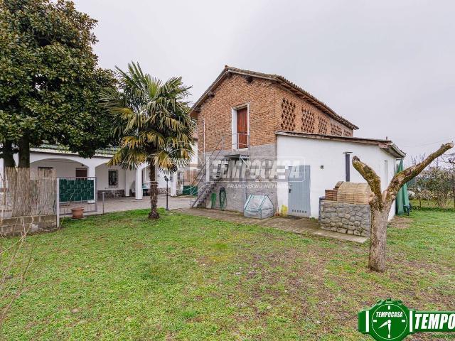 Case e ville in vendita di 170 m² in Frazione Valle Botta Nord