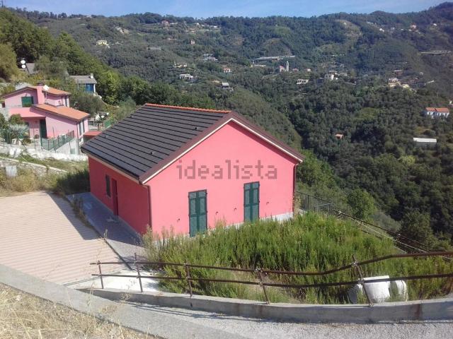 Case e ville in vendita di 170 m² in Località Crova