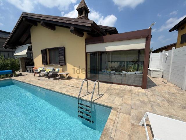 Case e ville in vendita di 171 m²