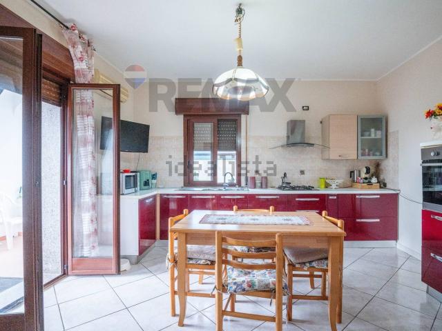 Case e ville in vendita di 171 m² in Via Capo Passero, 5