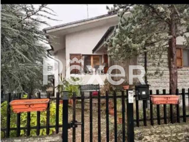 Case e ville in vendita di 171 m² in Via Cristianopoli