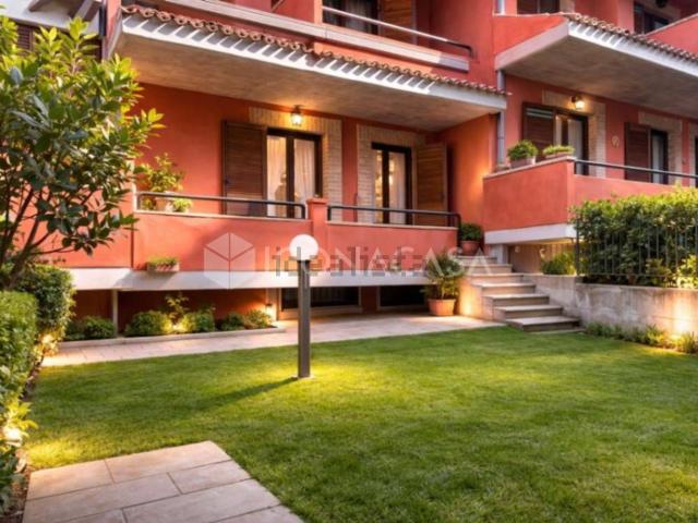 Case e ville in vendita di 171 m² in Via Luigi Polacchi