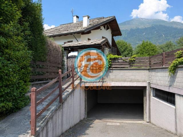 Villetta a schiera in vendita di 172 m² in Frazione San Giuseppe, 21