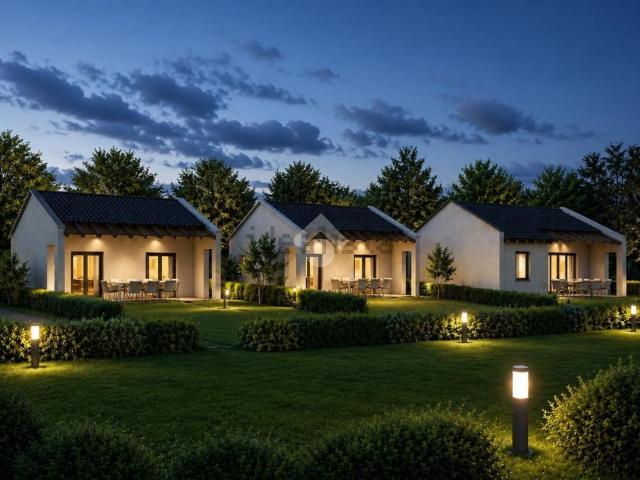 Case e ville in vendita di 172 m² in Via Tassinara, 1